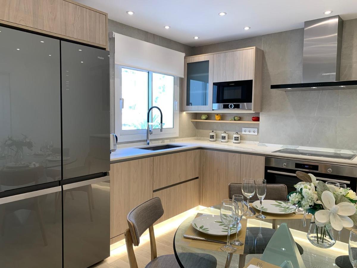 Sitges Spaces Oasis Suites- 4 Bedroom, 4 Ensuite Bathrooms, Terrace, Pool, Sitges Centre מראה חיצוני תמונה